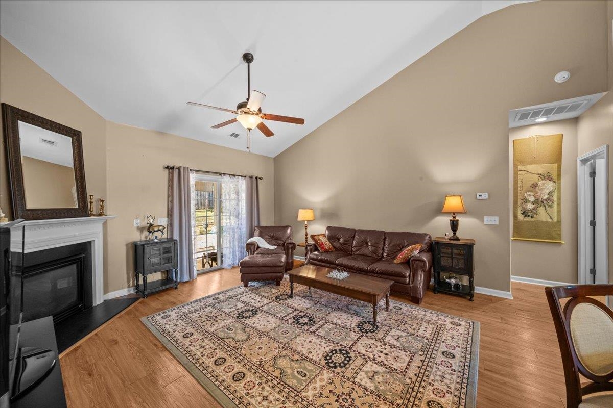 408 Bridgewood Court Boiling Springs, SC 29316 - Photo 10 of 35