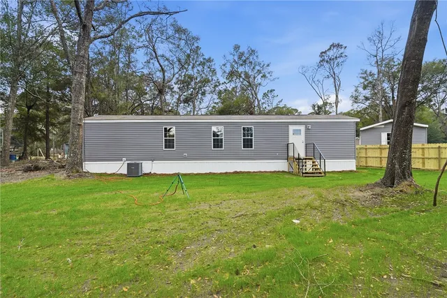 $150,000 | 94 Thrasher Lane East, Jesup, GA 31545