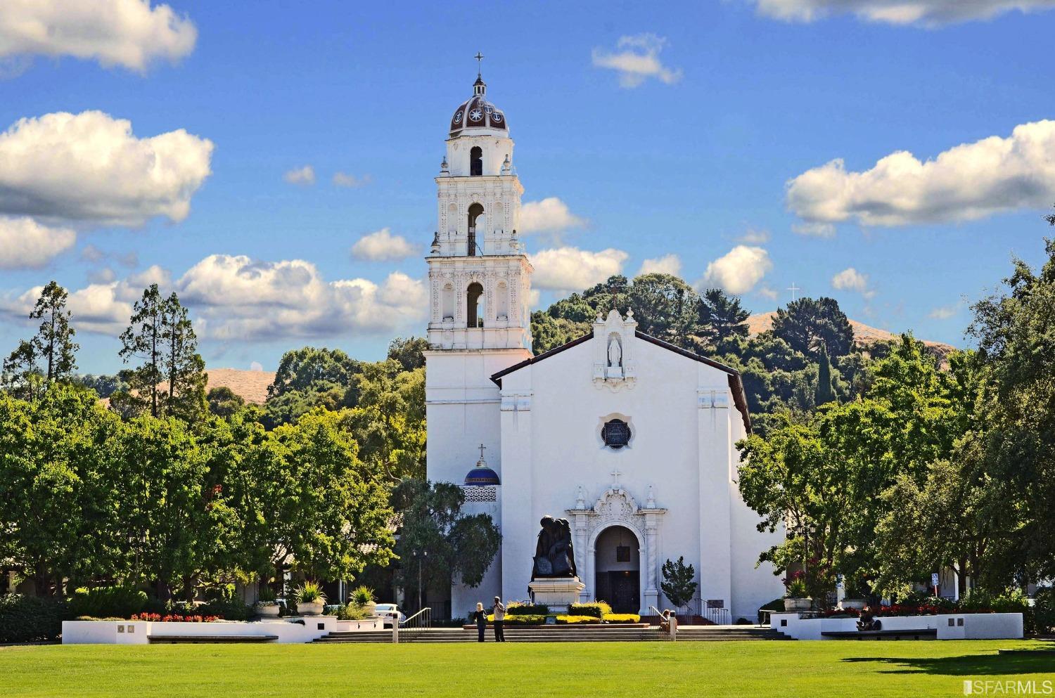 413 Woodminster Drive Moraga, CA 94556 - Photo 28 of 33 a aerial view of a house with a yard and potted plants