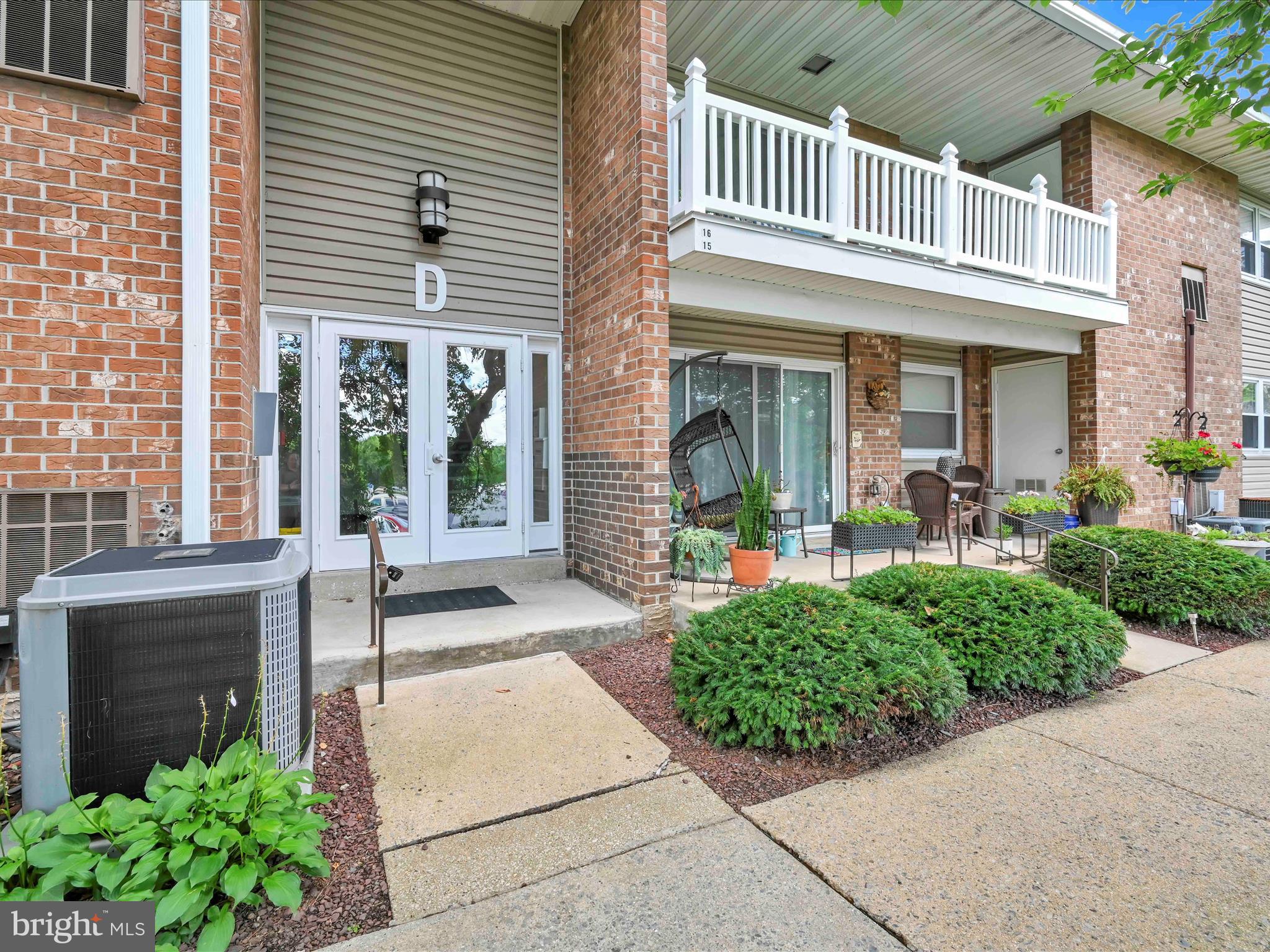 2914 State Hill Road, Unit D16 Reading, PA 19610 - Photo 2 of 28 Front