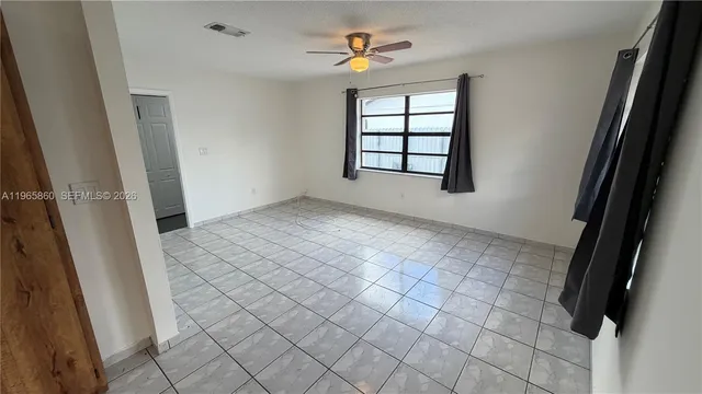 $4,000 | 6622 Southwest 148th Place, Miami, FL 33193