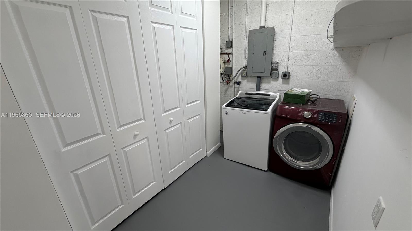 6622 Southwest 148th Place Miami, FL 33193 - Photo 9 of 17