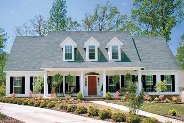 front view of house with a yard