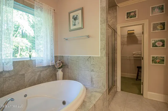 $398,900 | 956 Kale Street, Diamondhead, MS 39525