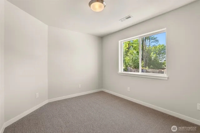 $669,950 | 1421 89th Avenue Southeast, Tumwater, WA 98501