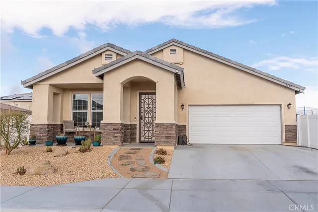 $585,000 | 5659 West Ave J15, Lancaster, CA 93536