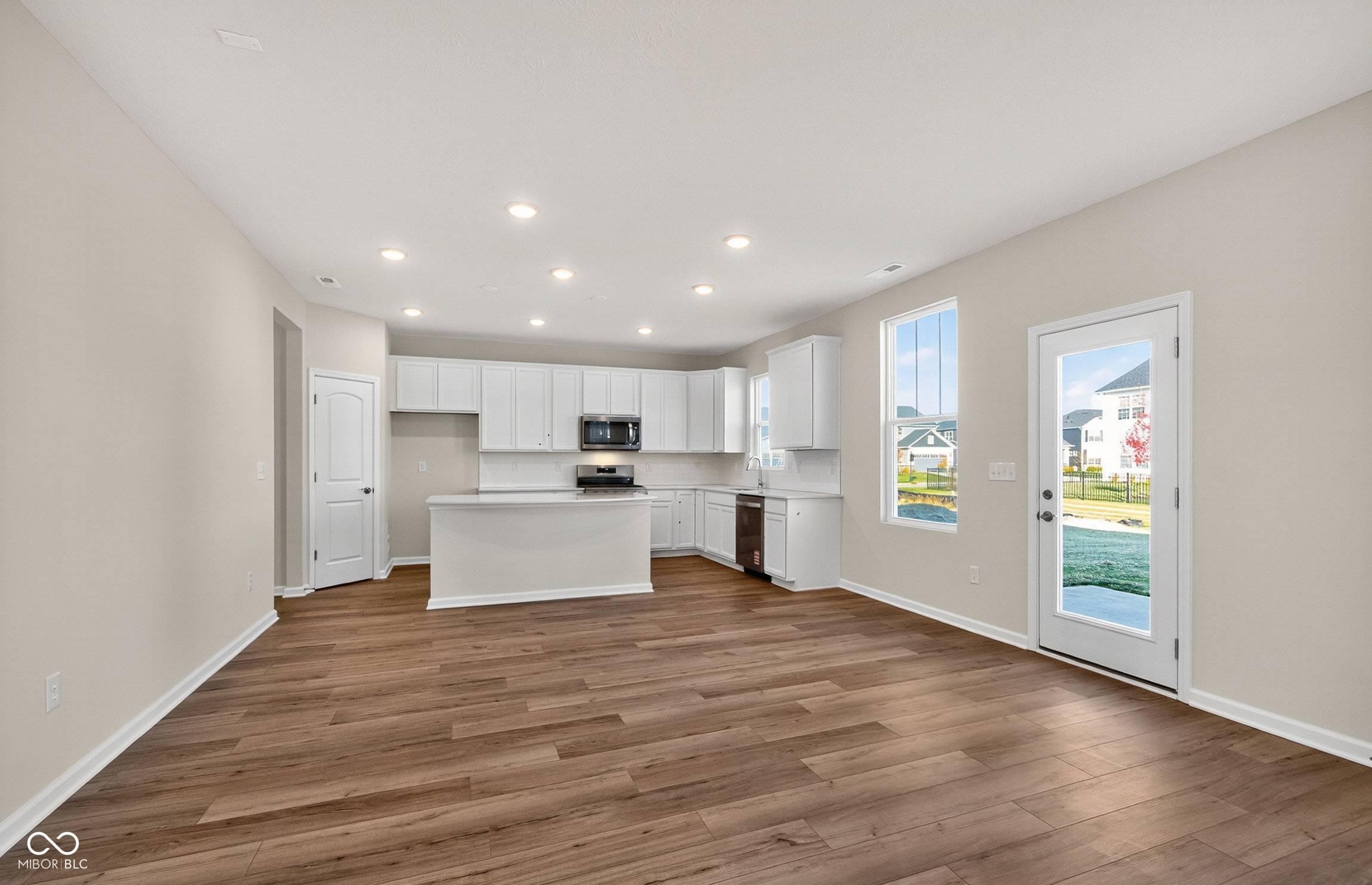 6856 Seabiscuit Road Whitestown, IN 46075 - Photo 8 of 29