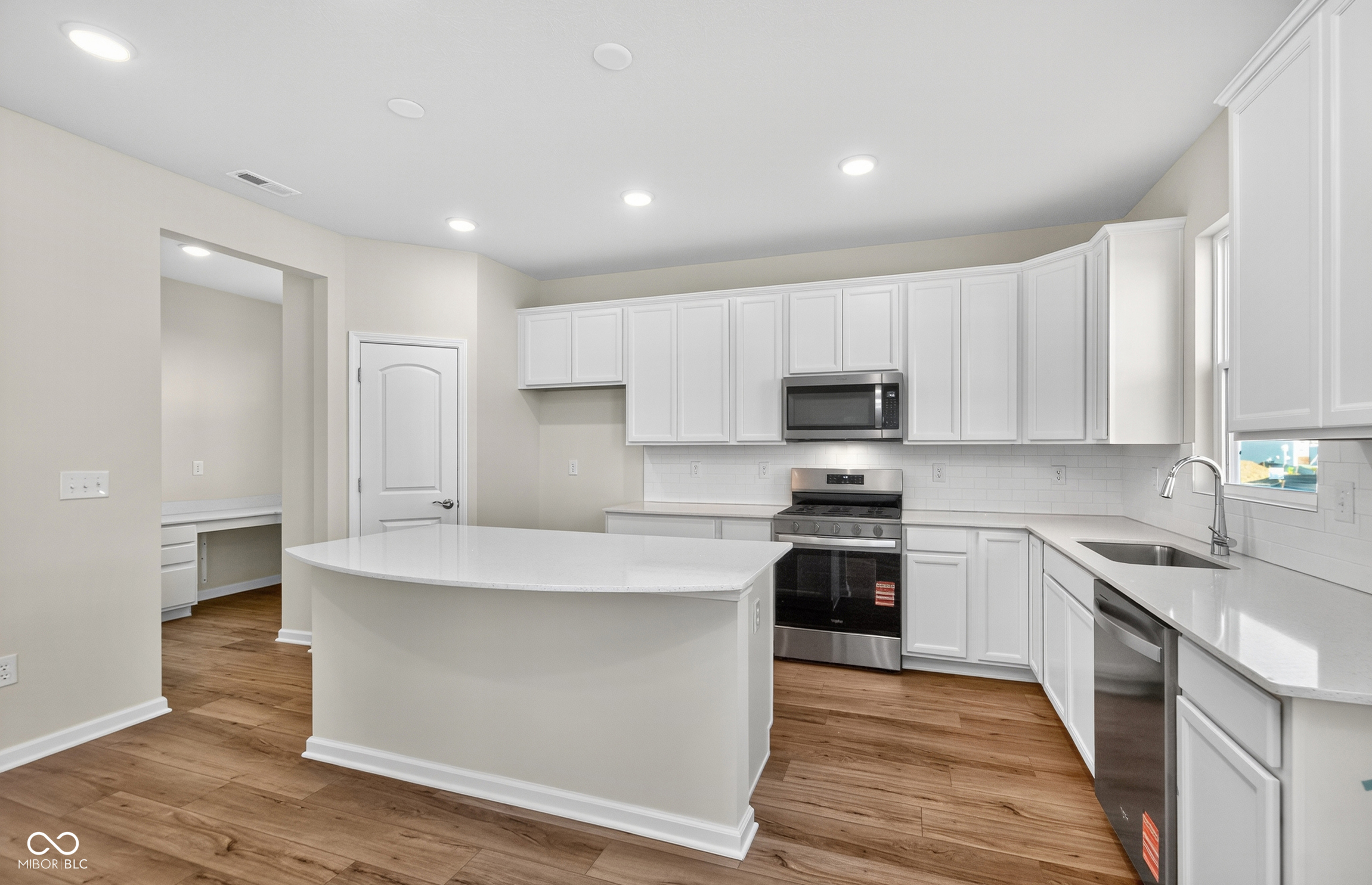 6856 Seabiscuit Road Whitestown, IN 46075 - Photo 10 of 29