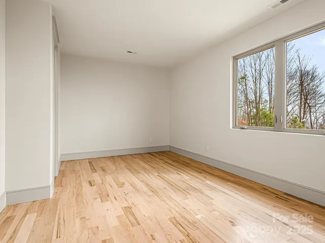 $1,398,000 | 246 Half Moon Mile, Lake Lure, NC 28746