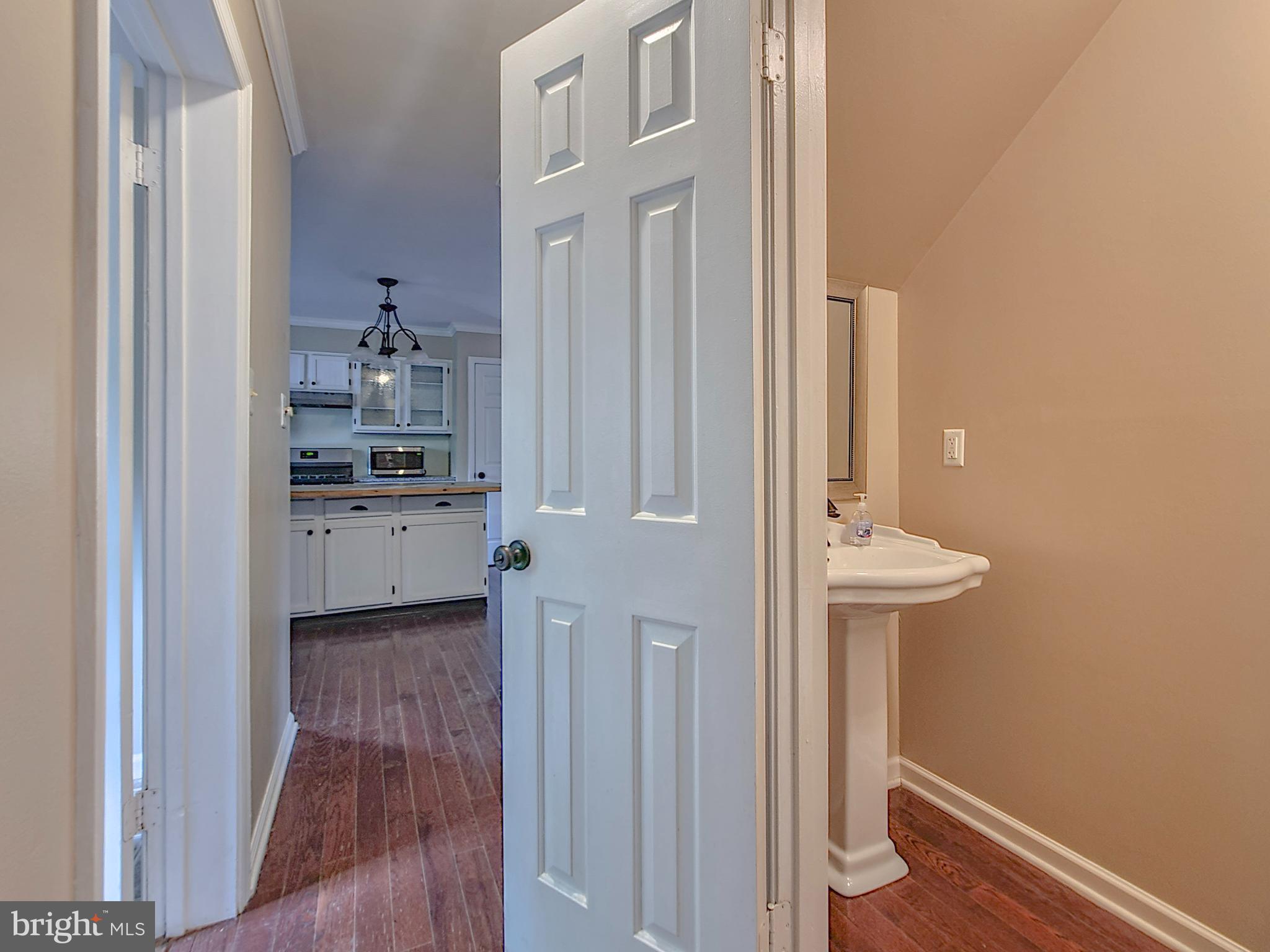 19087 Fuller Heights Road Triangle, VA 22172 - Photo 30 of 60 Gallery Image 30