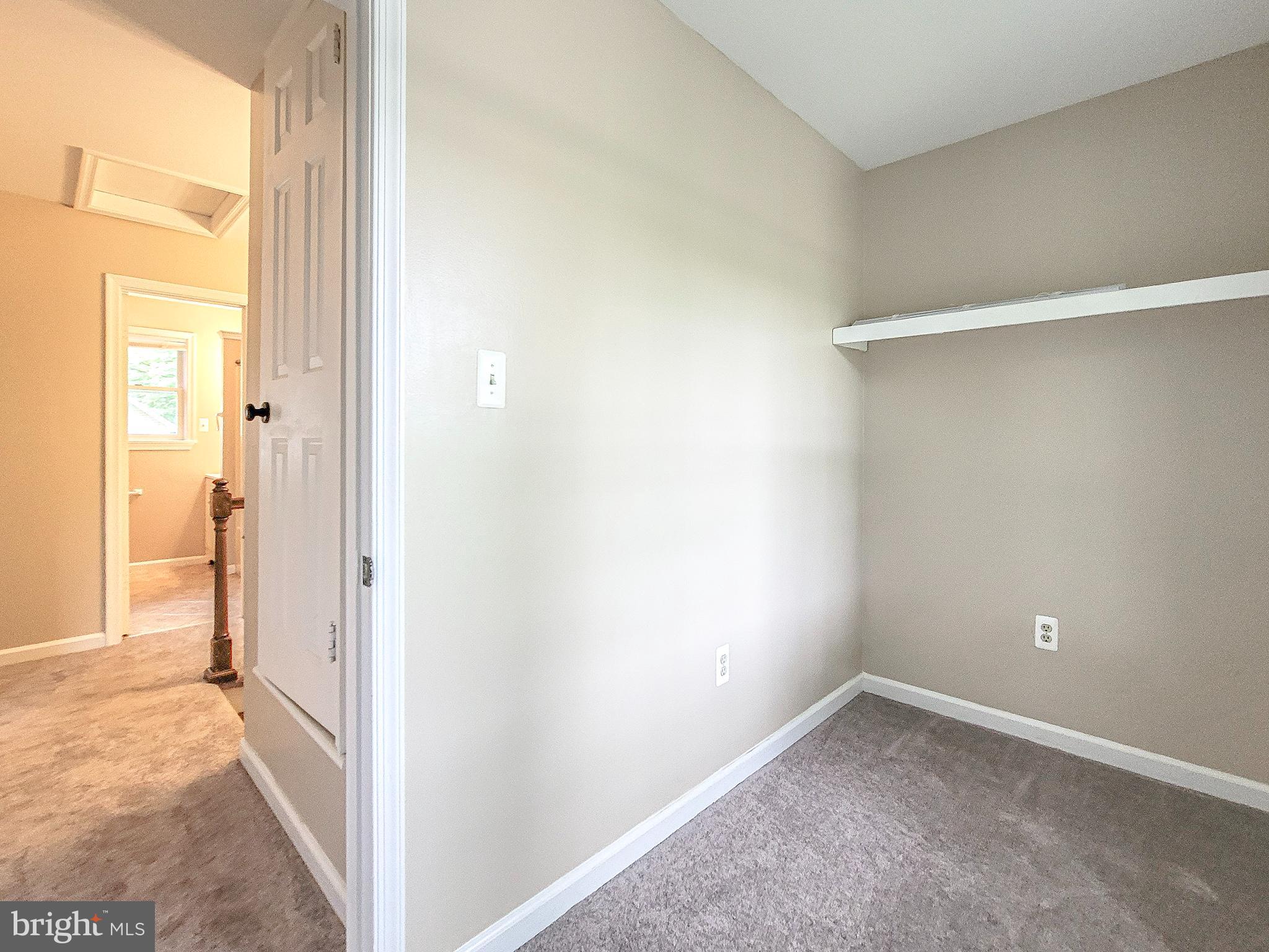 19087 Fuller Heights Road Triangle, VA 22172 - Photo 37 of 60 Gallery Image 37