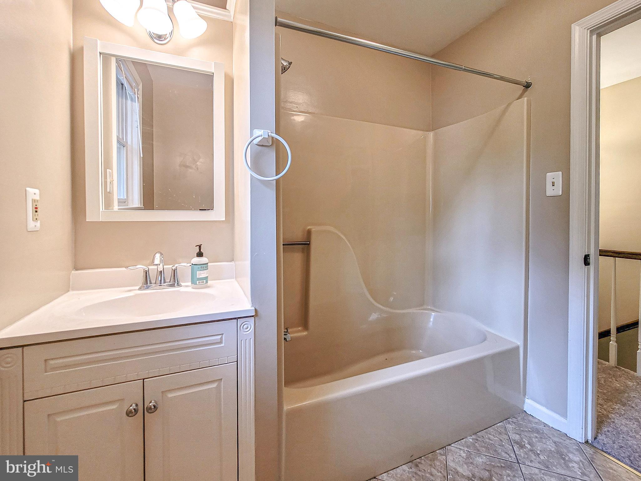 19087 Fuller Heights Road Triangle, VA 22172 - Photo 39 of 60 Gallery Image 39