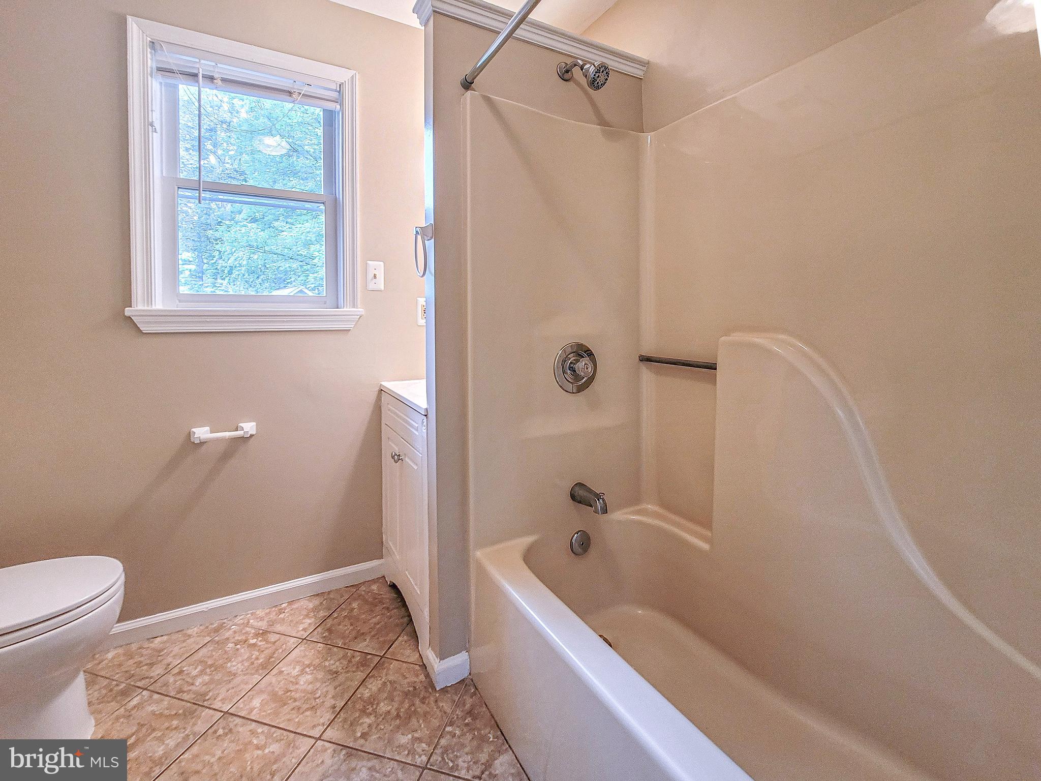 19087 Fuller Heights Road Triangle, VA 22172 - Photo 40 of 60 Gallery Image 40