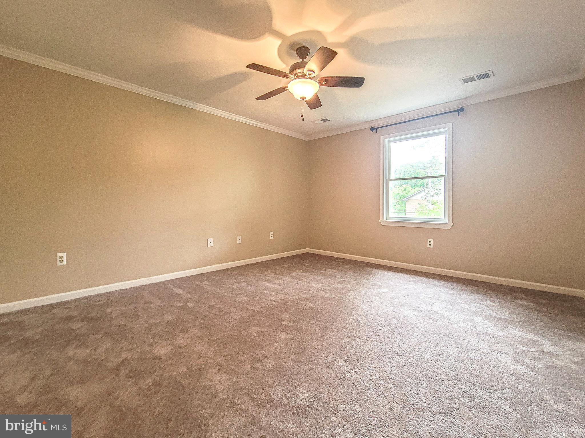 19087 Fuller Heights Road Triangle, VA 22172 - Photo 46 of 60 Gallery Image 46