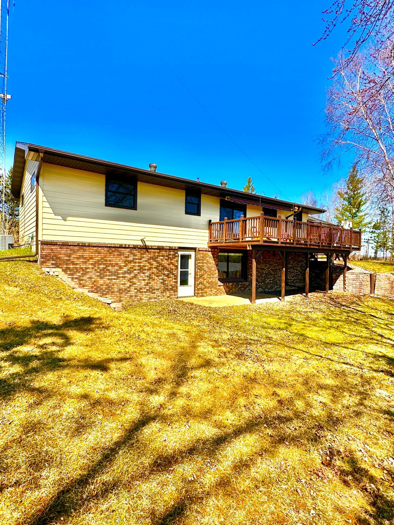 1421 Riverside Drive Northwest Baudette, MN 56623 - Photo 4 of 31