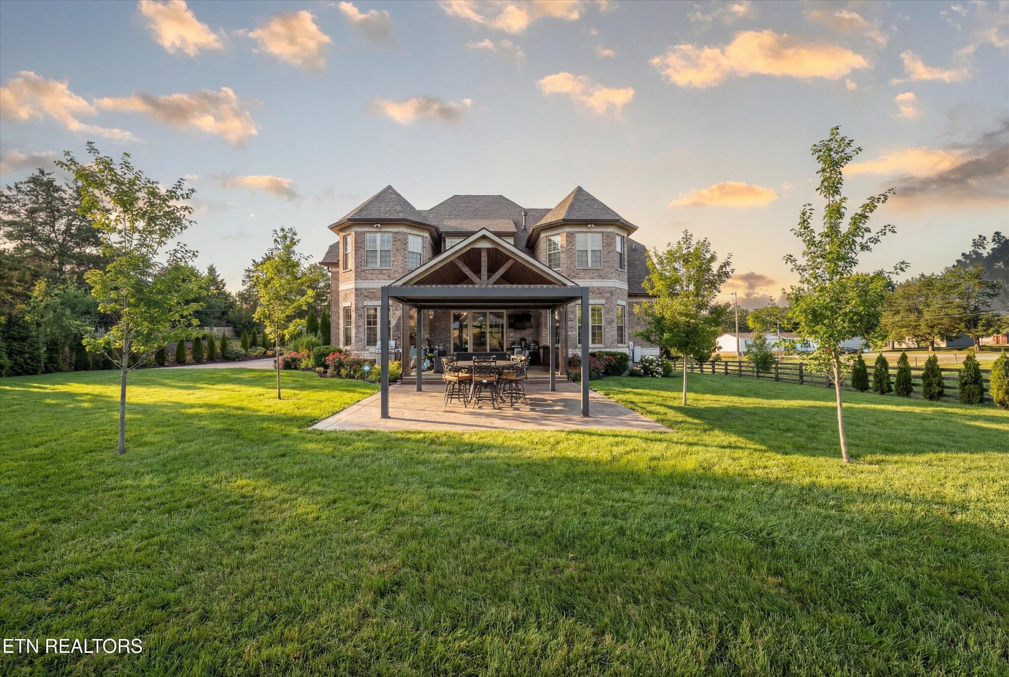 1807 Thompson Road Knoxville, TN 37932 - Photo 13 of 60 Gallery Image 13