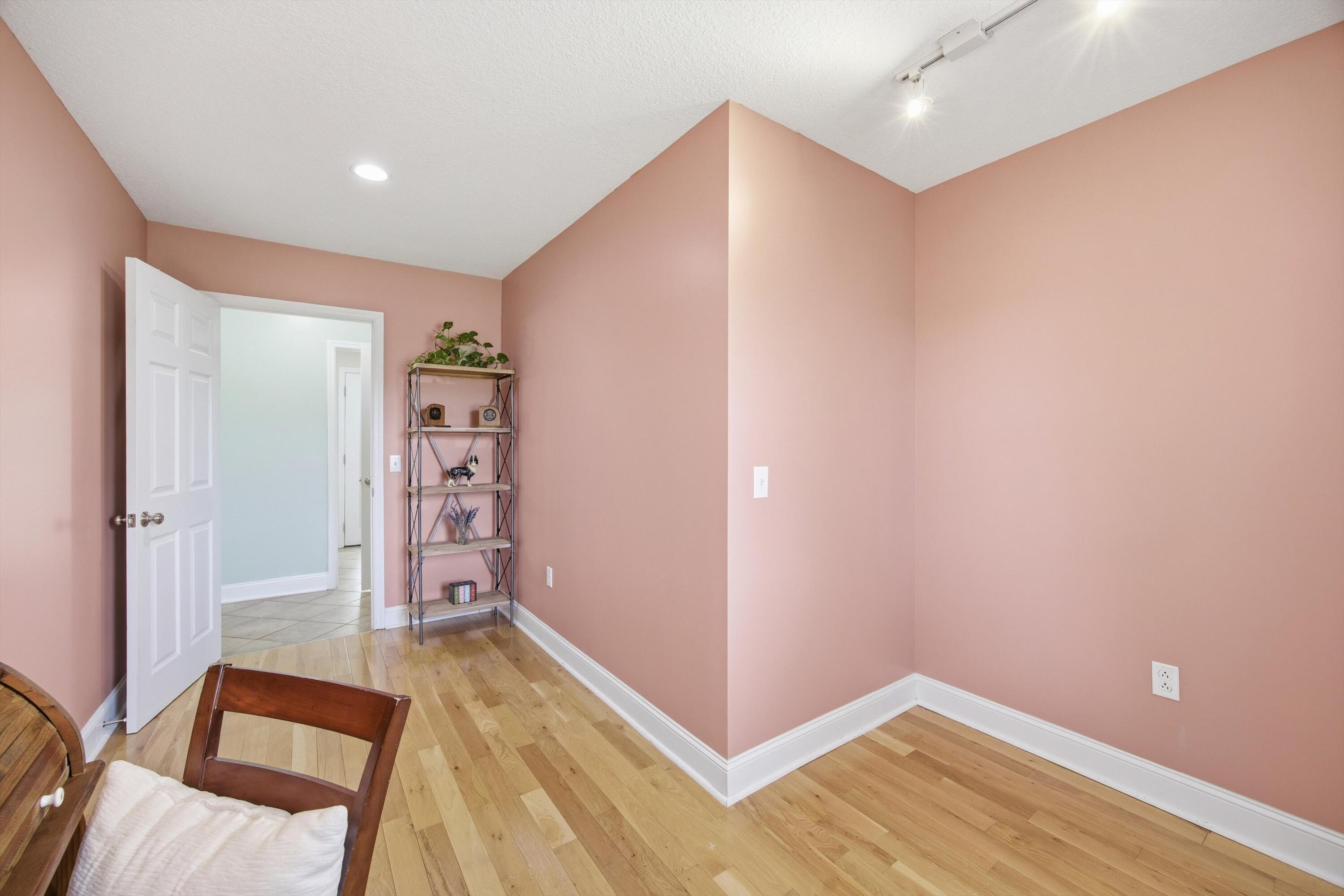 11102 London Lane Apison, TN 37302 - Photo 23 of 37 Office