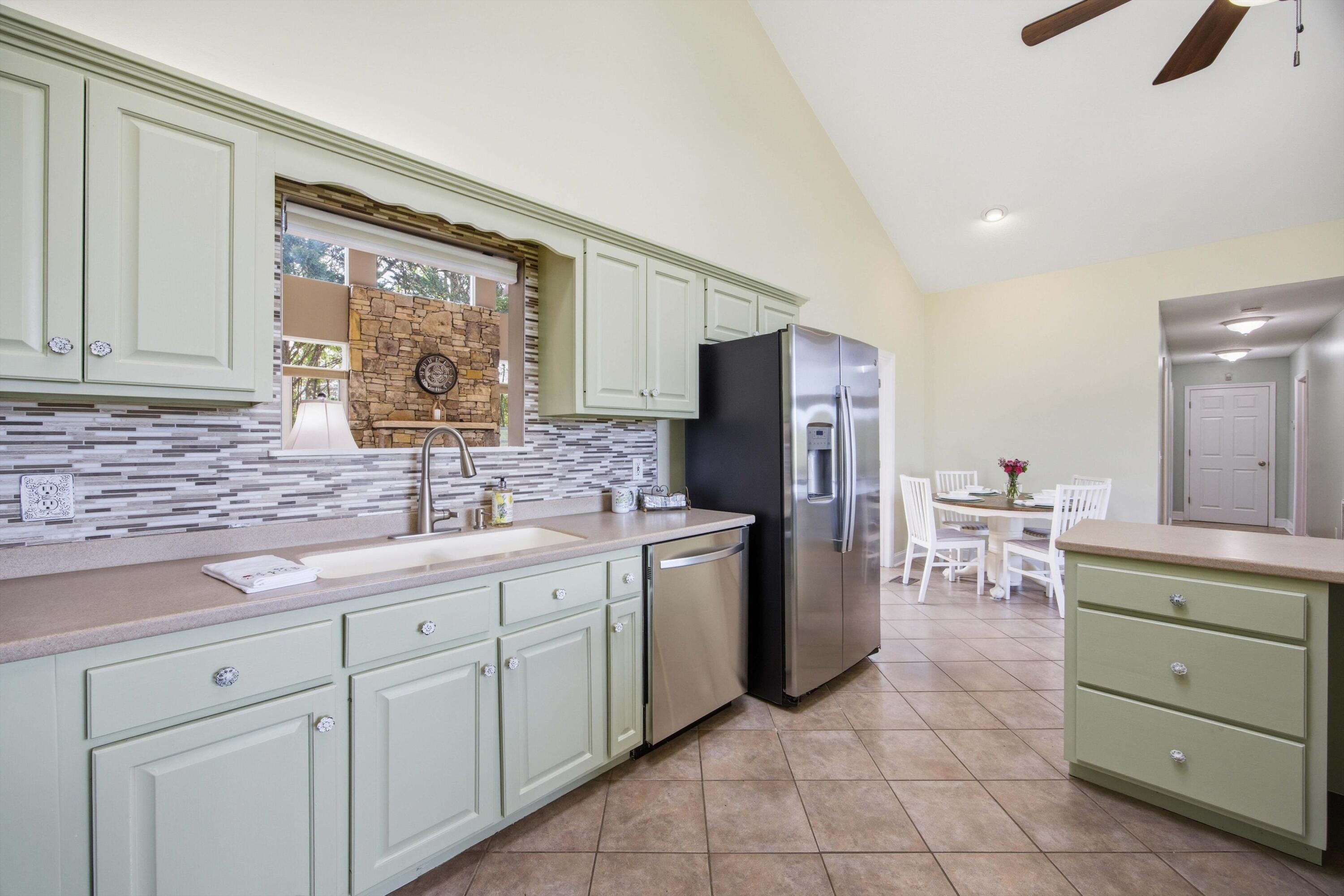 11102 London Lane Apison, TN 37302 - Photo 6 of 37 Kitchen 3
