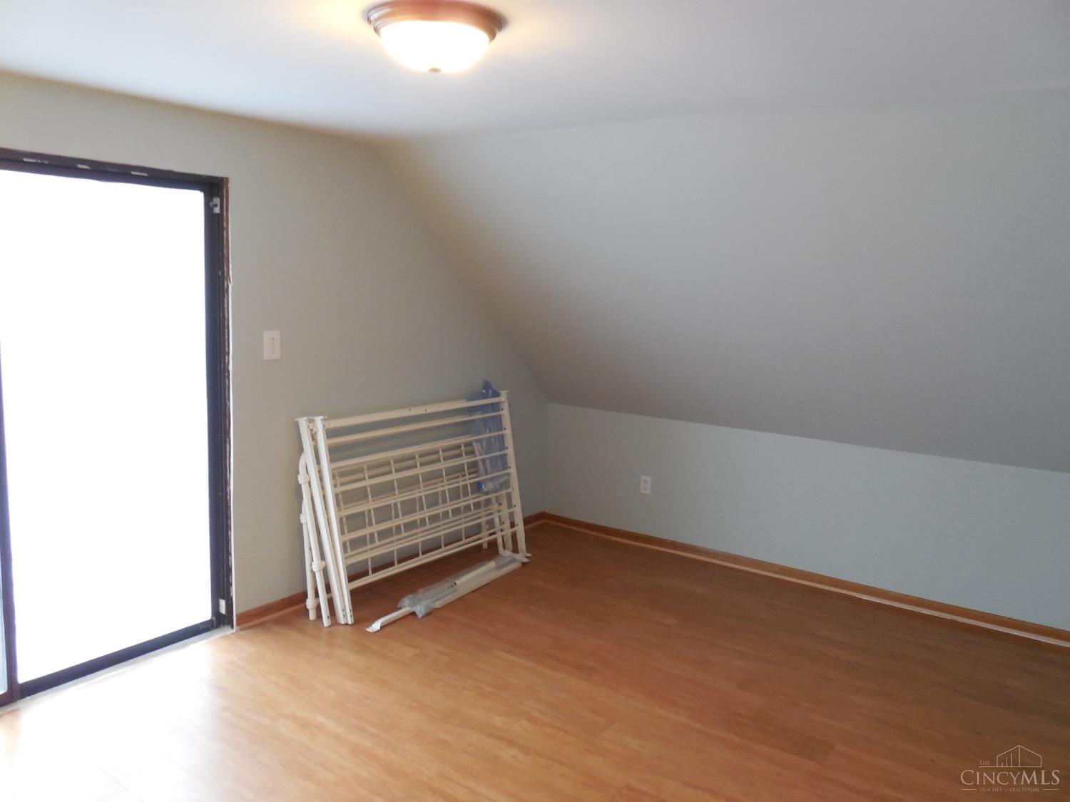 6720 Roe Street Cincinnati, OH 45227 - Photo 20 of 37 Gallery Image 20