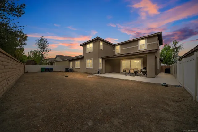 $800,000 | 35160 Mahogany Glen Drive, Winchester, CA 92596