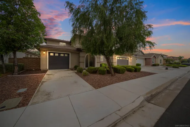 $800,000 | 35160 Mahogany Glen Drive, Winchester, CA 92596