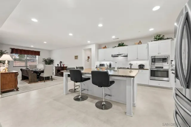 $800,000 | 35160 Mahogany Glen Drive, Winchester, CA 92596