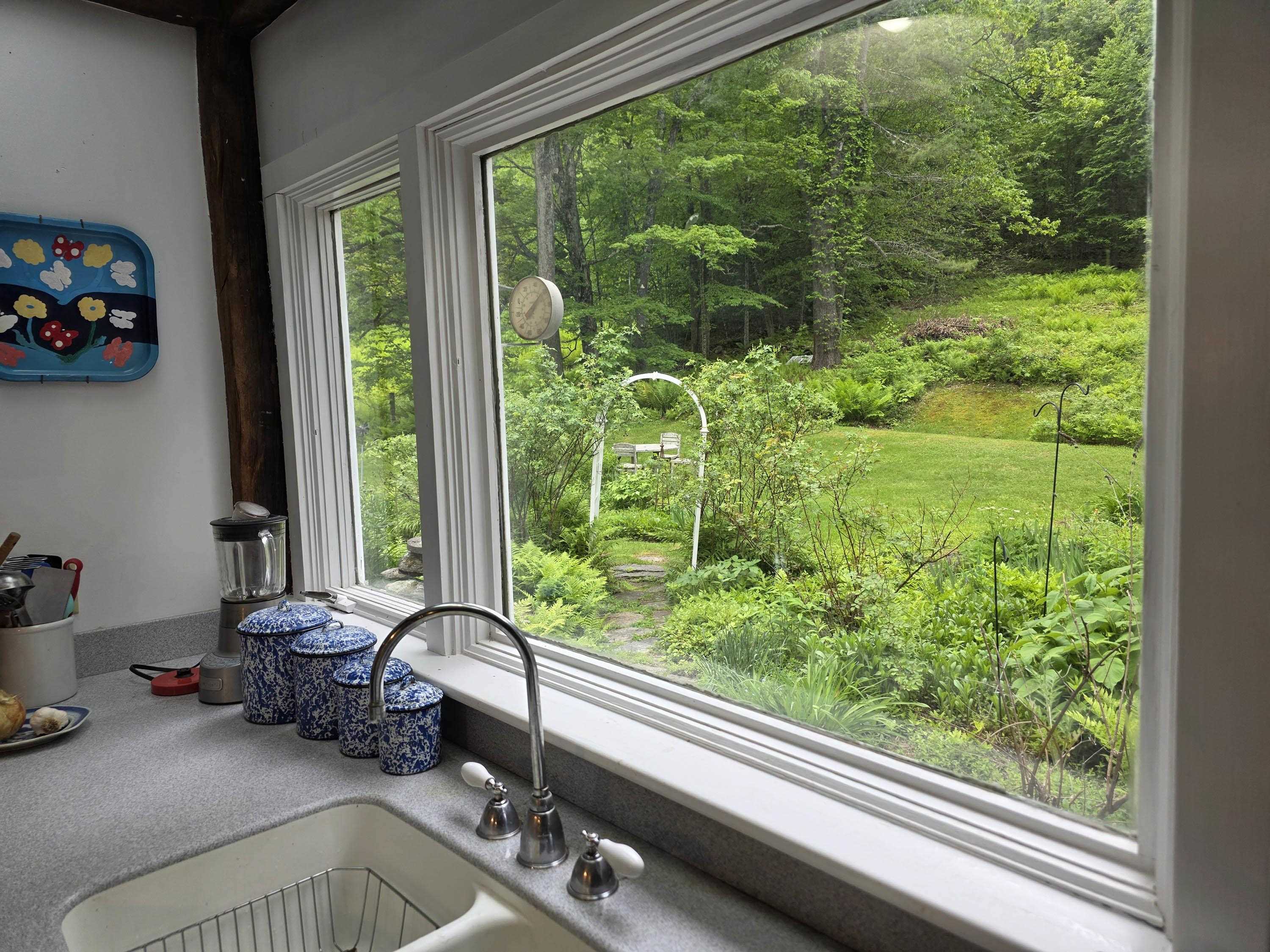 157 Newfane Hill Road Newfane, VT 05345 - Photo 21 of 37