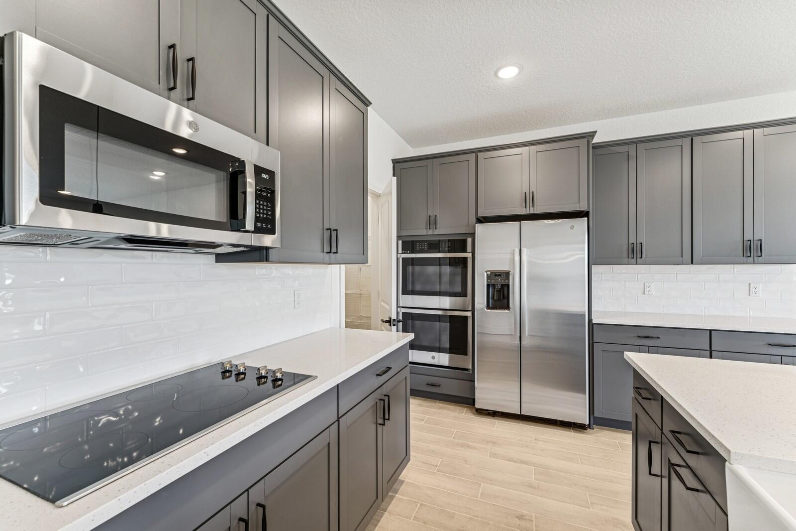 172 Southeast Birch Terrace, Unit 206 Stuart, FL 34997 - Photo 11 of 38 Kitchen