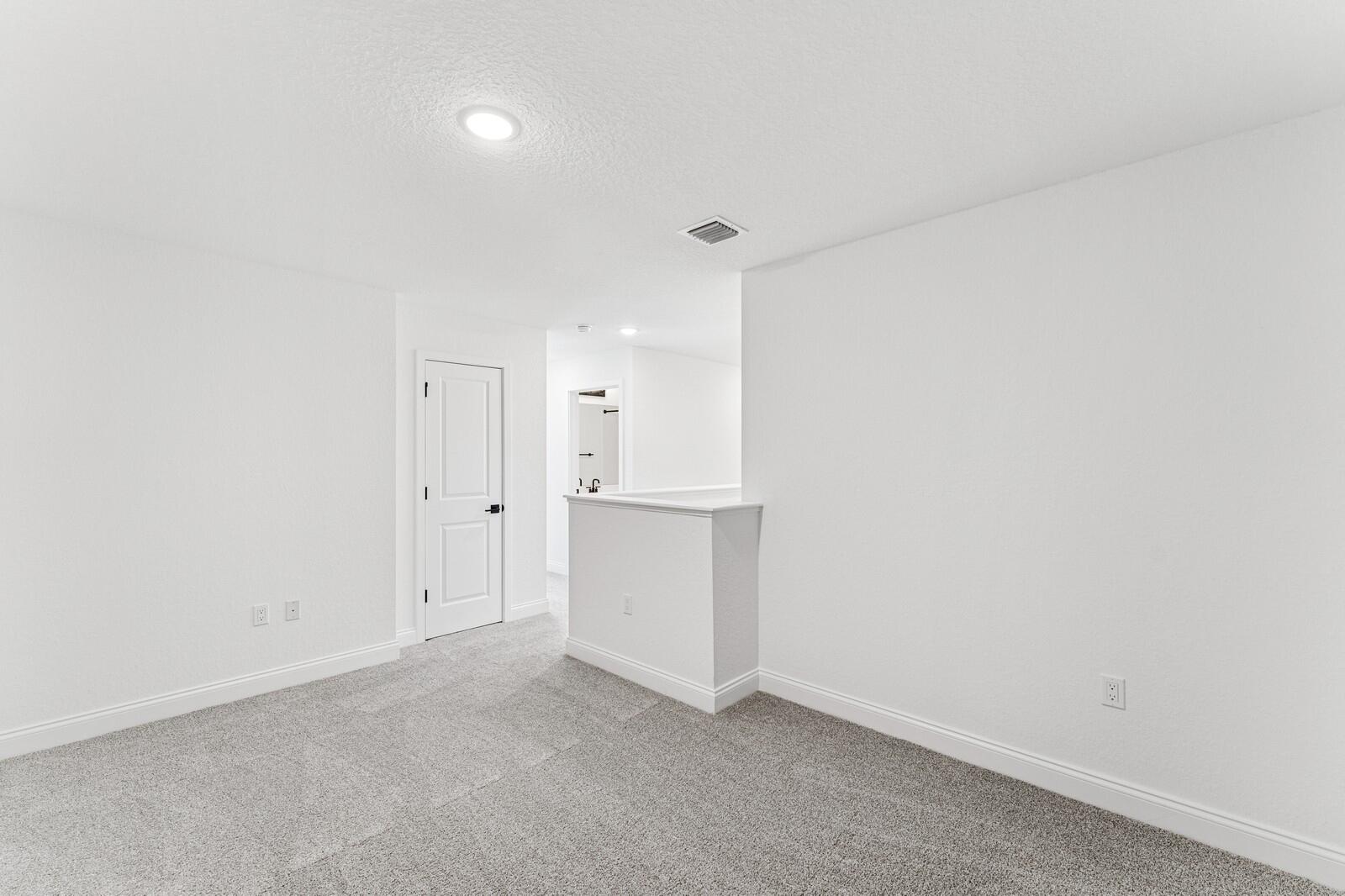 172 Southeast Birch Terrace, Unit 206 Stuart, FL 34997 - Photo 18 of 38 Loft