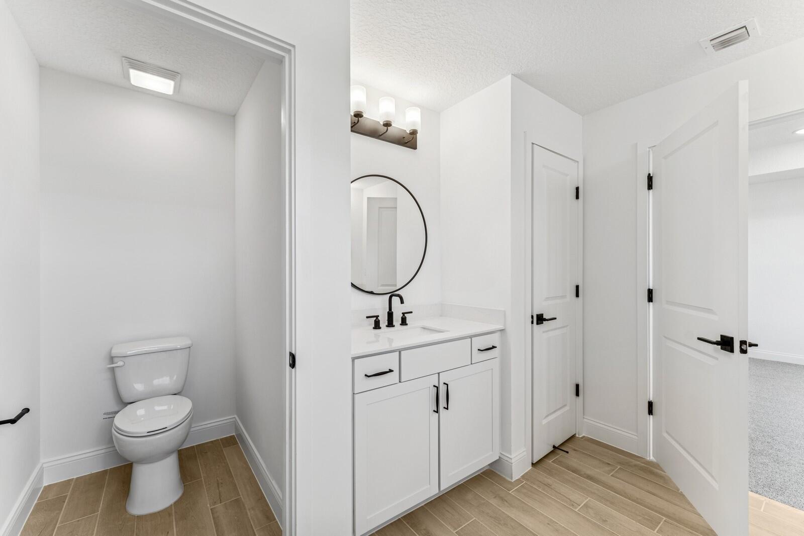 172 Southeast Birch Terrace, Unit 206 Stuart, FL 34997 - Photo 33 of 38 Primary Bath