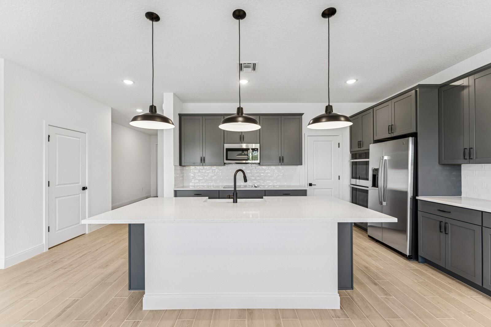 172 Southeast Birch Terrace, Unit 206 Stuart, FL 34997 - Photo 8 of 38 Kitchen