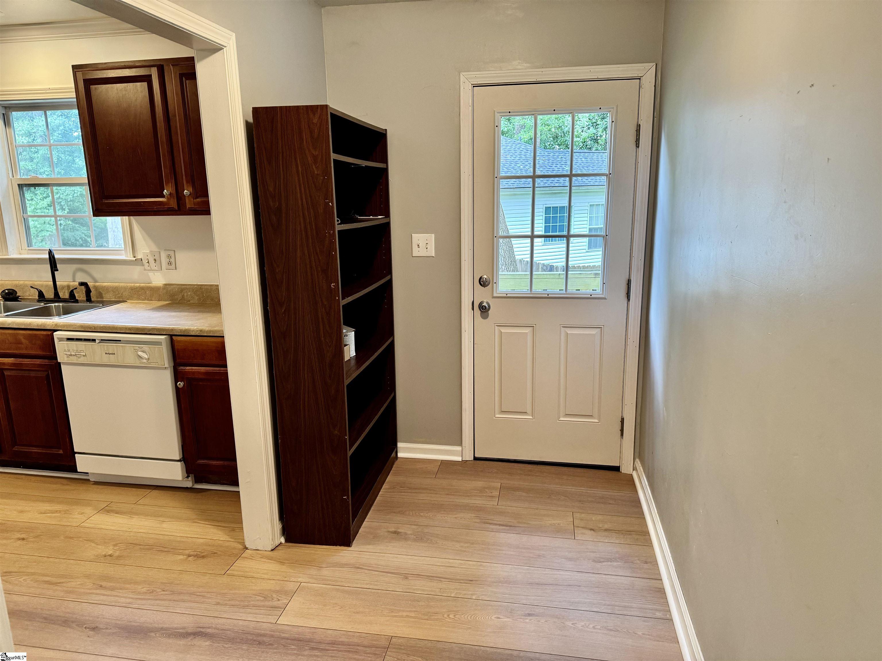 304 Tollgate Road Simpsonville, SC 29681 - Photo 12 of 32 Gallery Image 12
