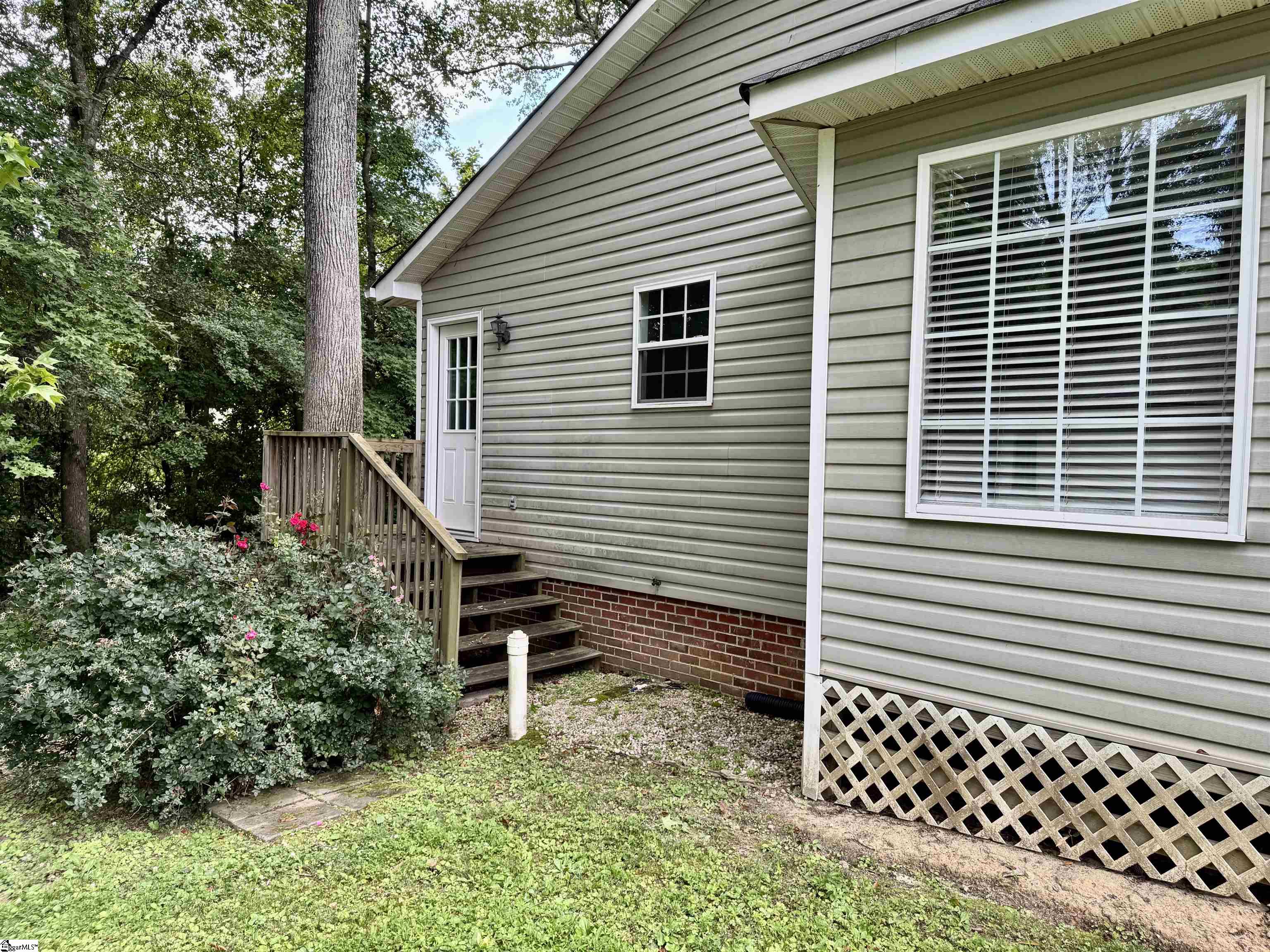 304 Tollgate Road Simpsonville, SC 29681 - Photo 29 of 32 Gallery Image 29
