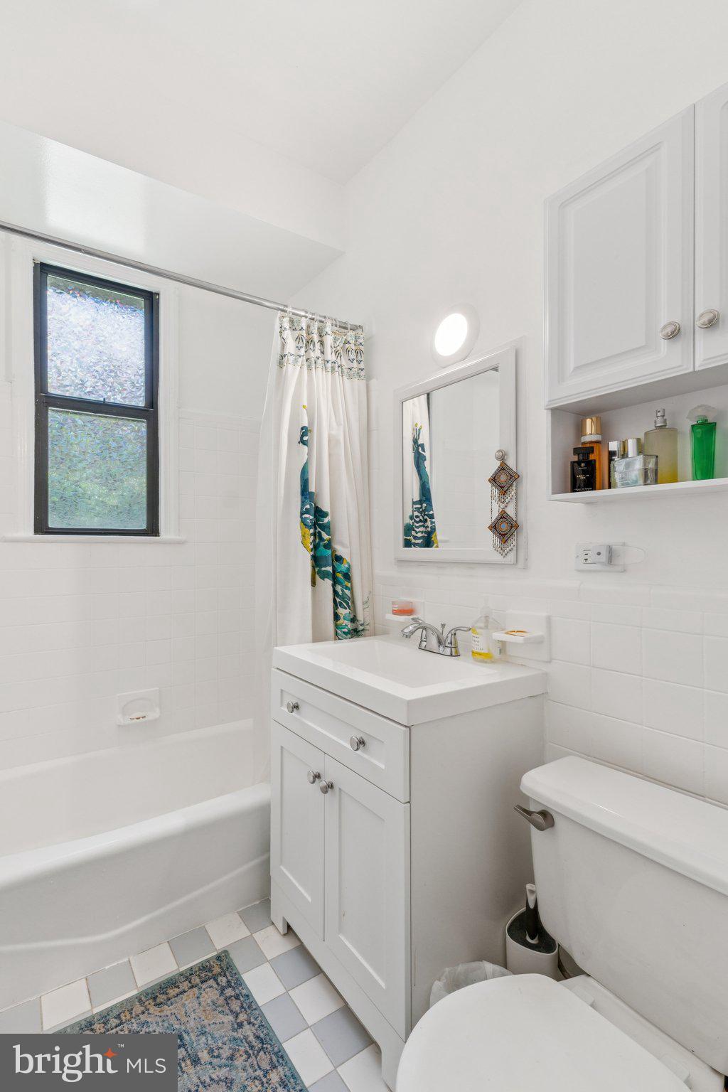 2515 K Street Northwest, Unit 109 Washington, DC 20037 - Photo 12 of 28