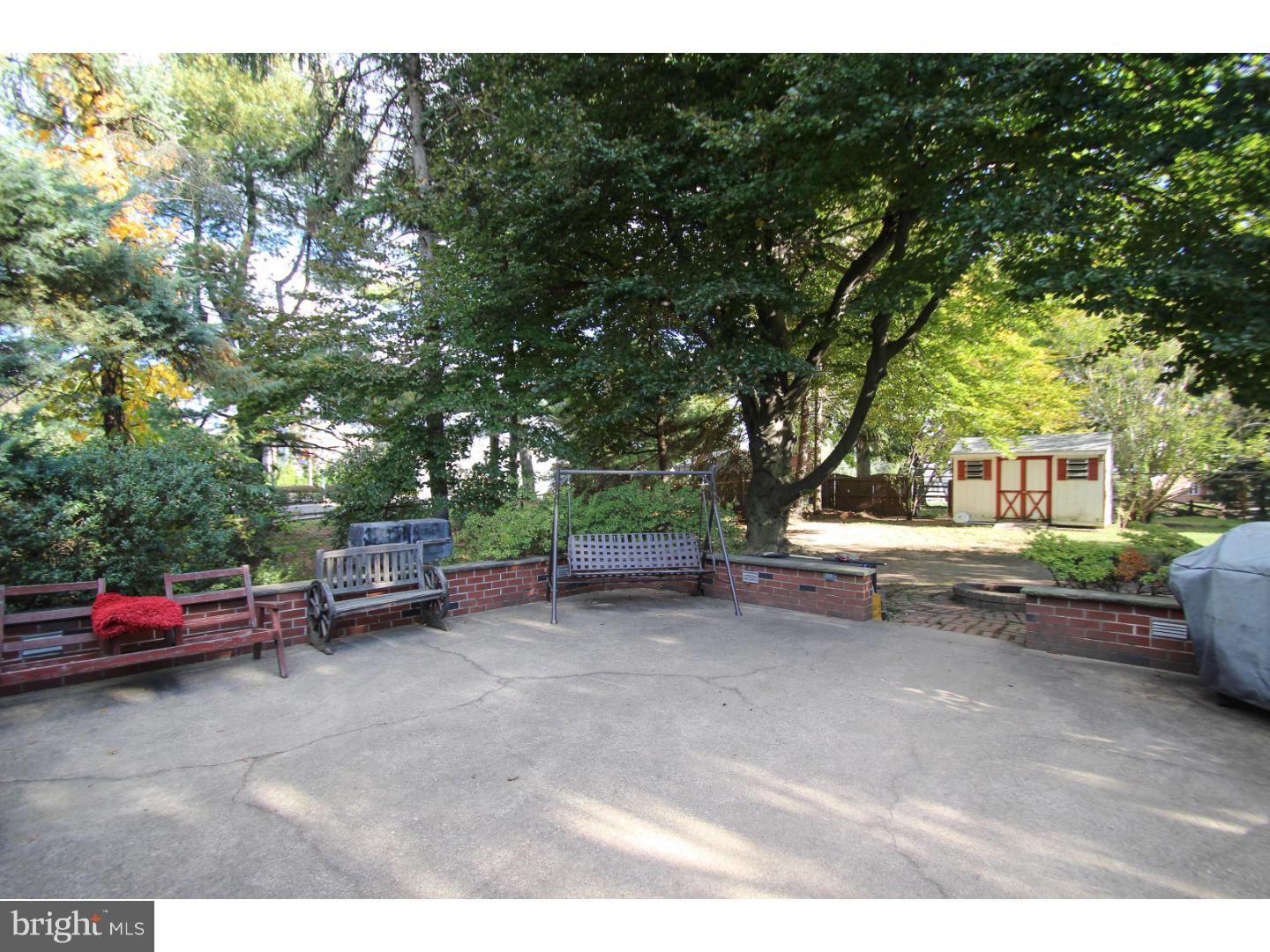 1855 Twining Road Willow Grove, PA 19090 - Photo 22 of 24 Patio