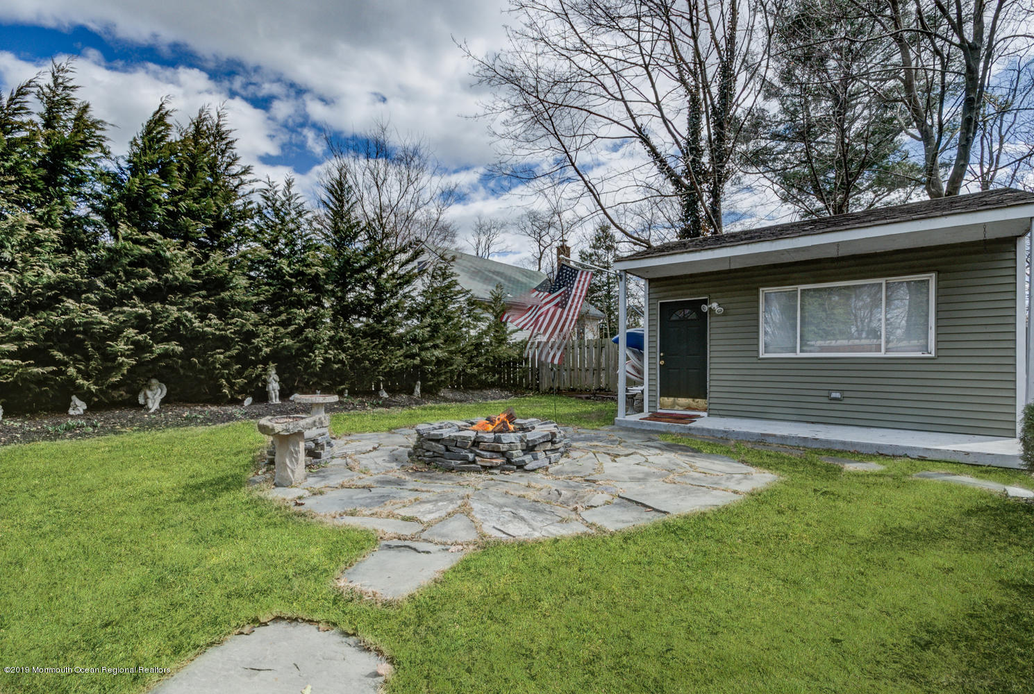 37 Ravine Drive Matawan, NJ 07747 - Photo 15 of 18 GOOD B2