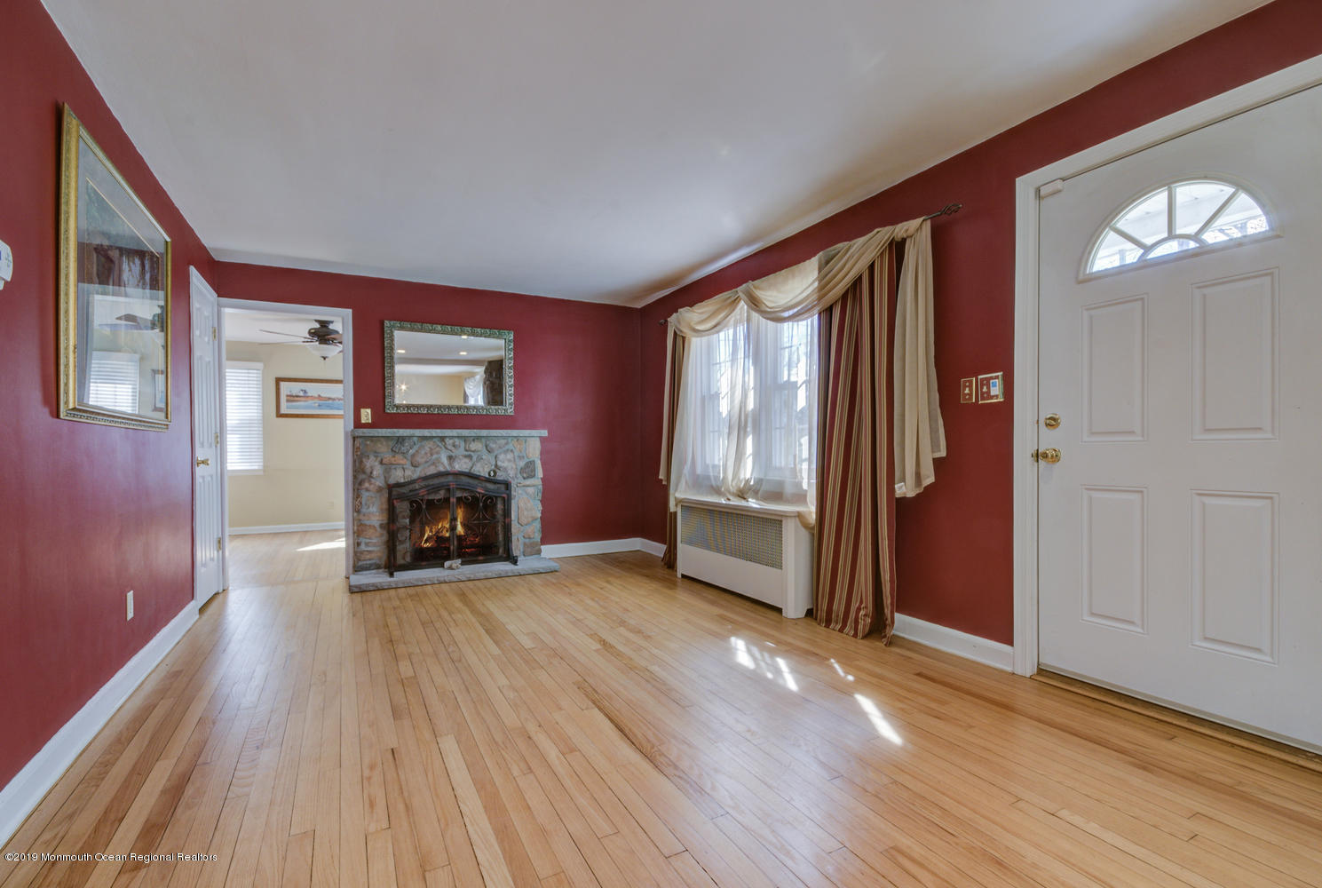 37 Ravine Drive Matawan, NJ 07747 - Photo 6 of 18 37 Ravine Dr Matawan NJ 07747-large-004-