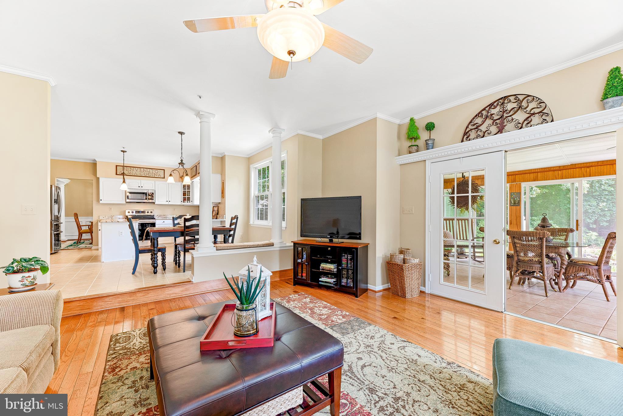 570 Small Reward Road Huntingtown, MD 20639 - Photo 28 of 64 Family Room Opens to Breakfast Area and Sun Rm..