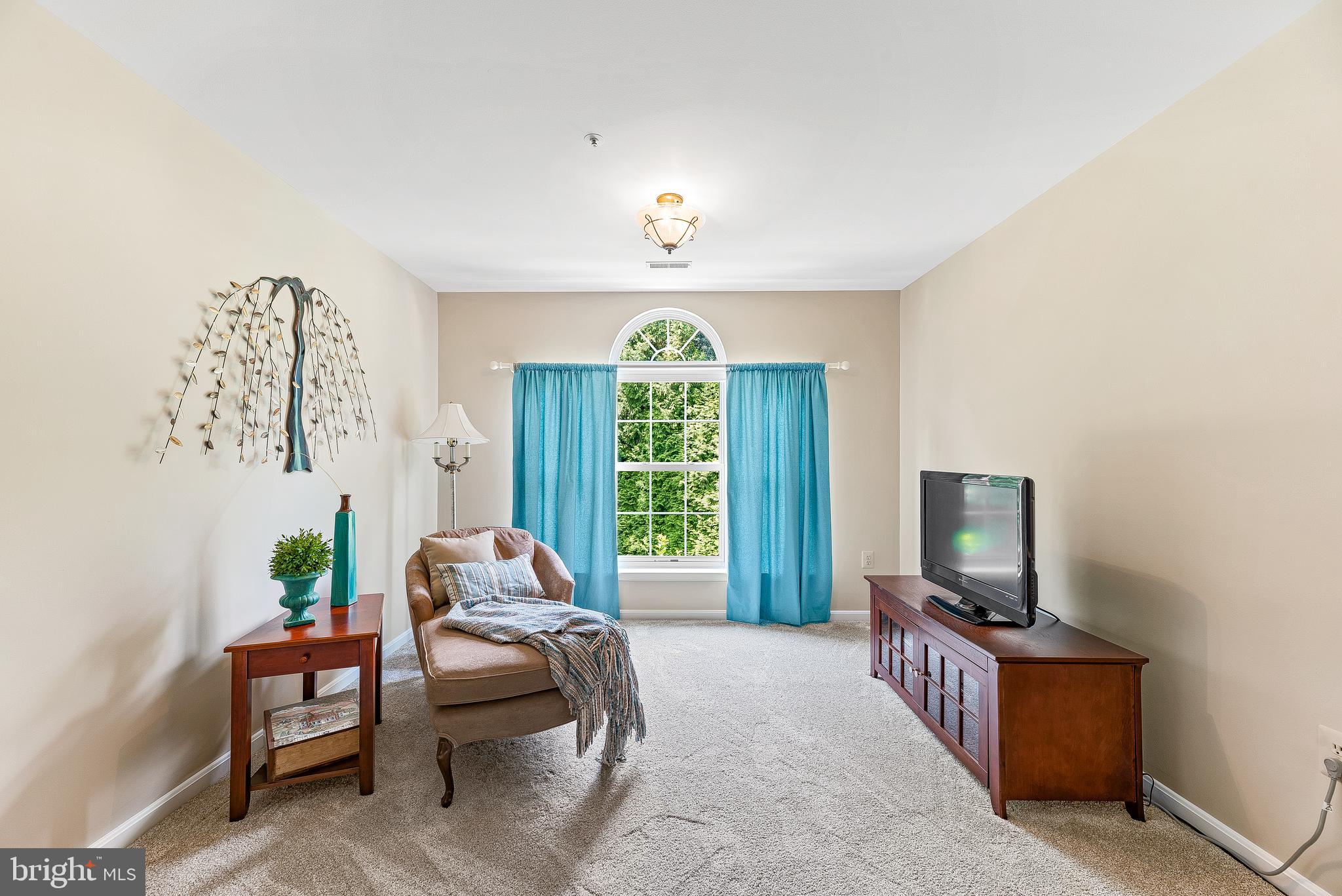 570 Small Reward Road Huntingtown, MD 20639 - Photo 33 of 64 Sitting Area in Main Bedroom...