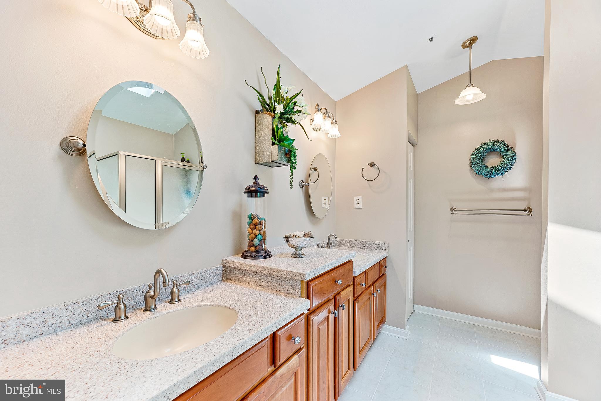570 Small Reward Road Huntingtown, MD 20639 - Photo 37 of 64 Ensuite w/Dual Sinks...