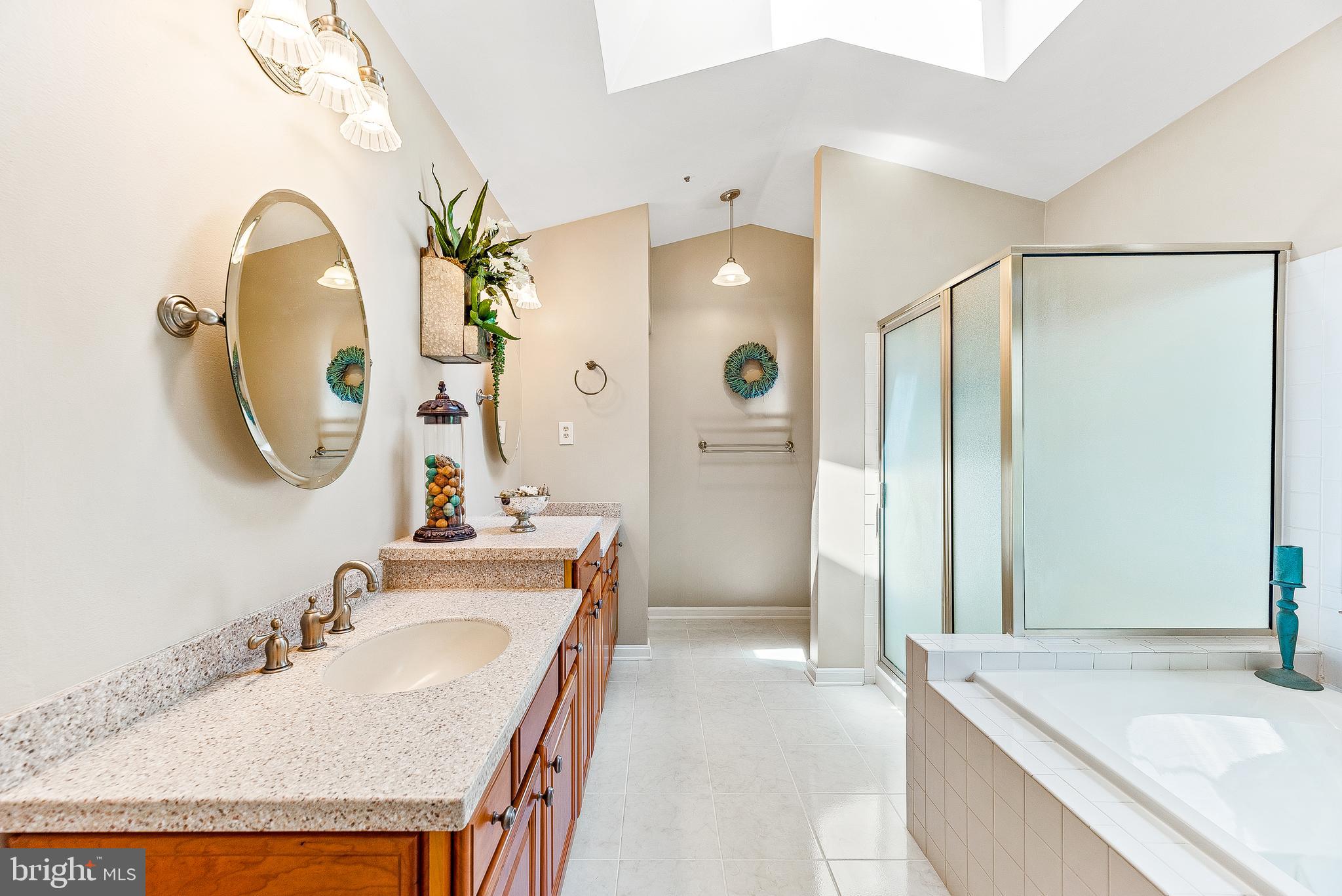 570 Small Reward Road Huntingtown, MD 20639 - Photo 38 of 64 Spacious Ensuite w/Skylight...