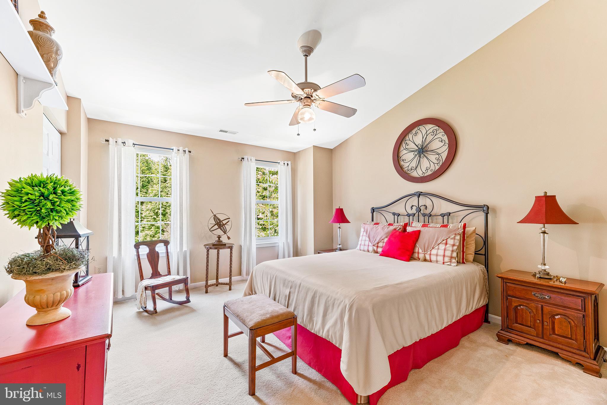 570 Small Reward Road Huntingtown, MD 20639 - Photo 39 of 64 Lovely Guest Bedroom...