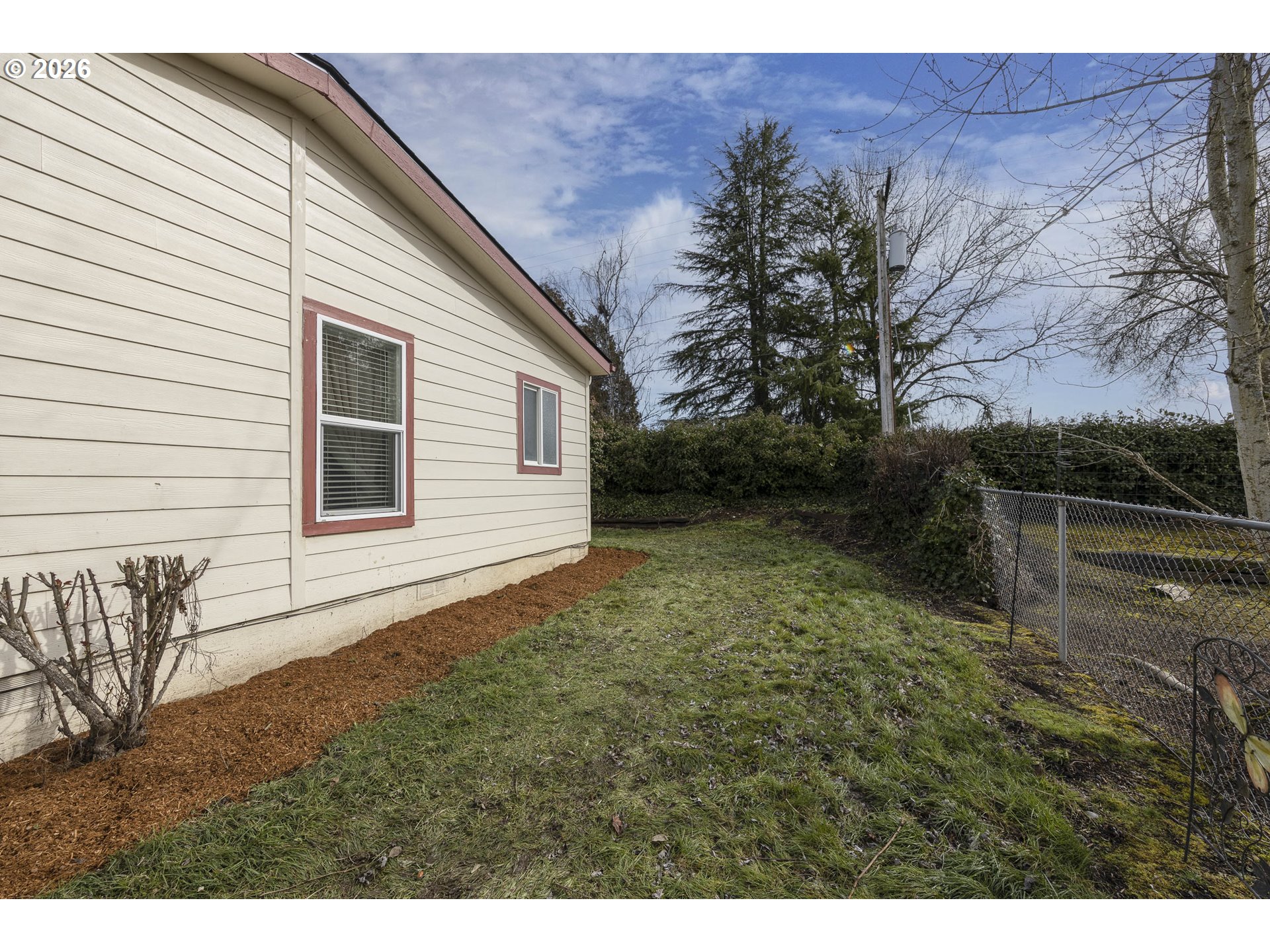 655 Northeast Burnett Road, Unit 9 McMinnville, OR 97128 - Photo 26 of 33