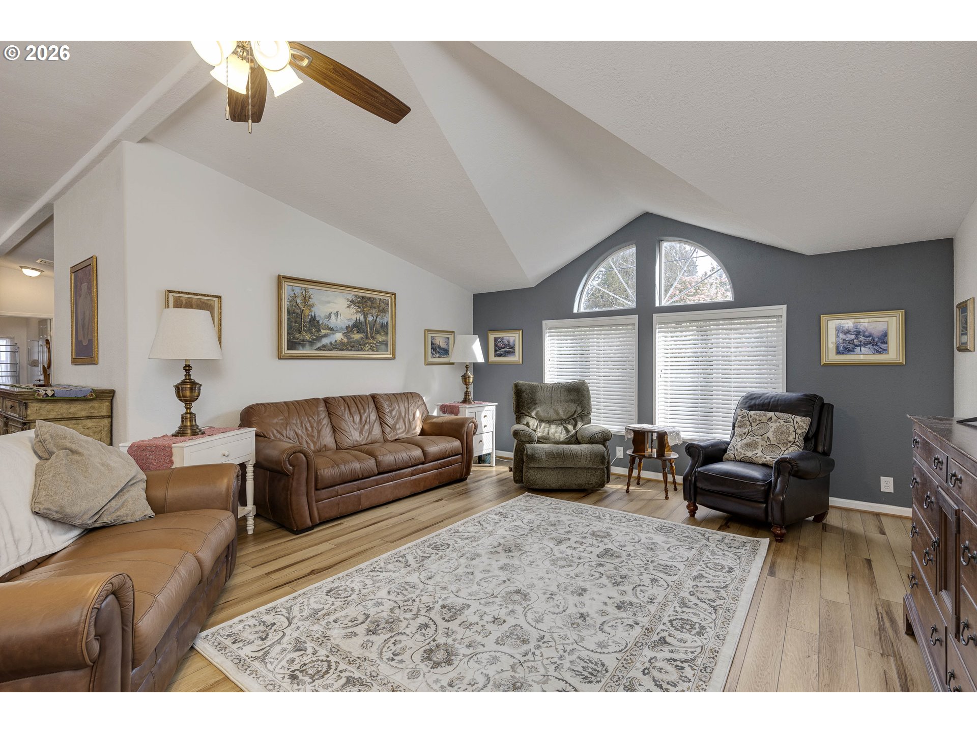 655 Northeast Burnett Road, Unit 9 McMinnville, OR 97128 - Photo 3 of 33