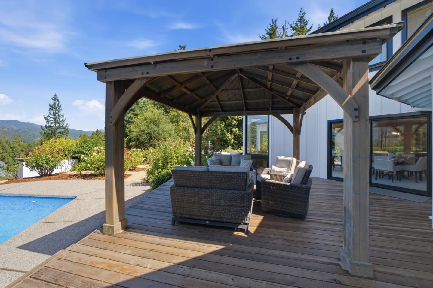 17575 Mountain Charlie Road Los Gatos, CA 95033 - Photo 28 of 62 Gallery Image 28