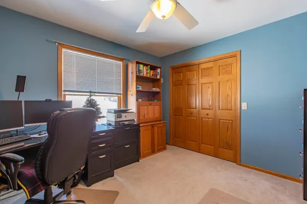 $799,900 | 57618 205th Avenue, Plainview, MN 55964