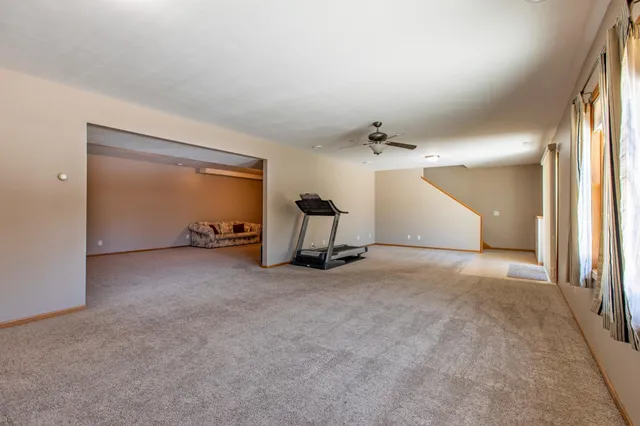 $830,000 | 57618 205th Avenue, Plainview, MN 55964