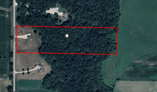 $830,000 | 57618 205th Avenue, Plainview, MN 55964