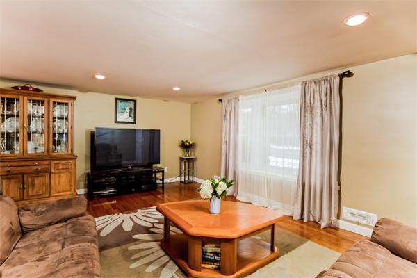 473 Stevens Road Swansea, MA 02777 - Photo 9 of 30 Gallery Image 9