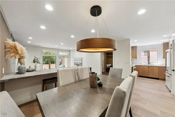 $1,265,000 | 170 Village Boulevard, Unit 4, Incline Village, NV 89451